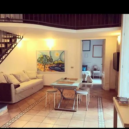 Gallery Bellini * نابولي