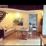 Gallery Bellini * نابولي